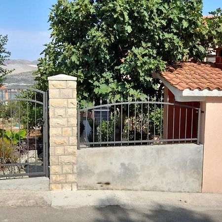 Apartmani A.Teskera Trogir Exterior photo