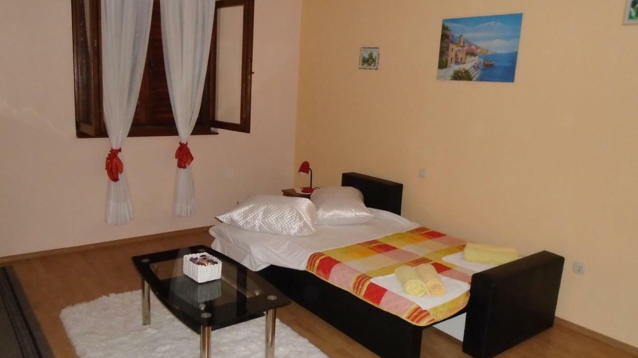 Apartmani A.Teskera Trogir Exterior photo